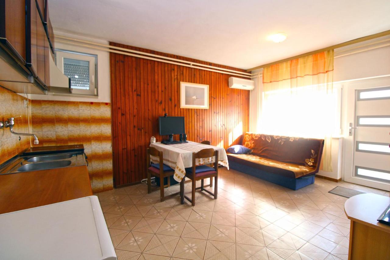 Apartments Valerija 847 Pula Dış mekan fotoğraf