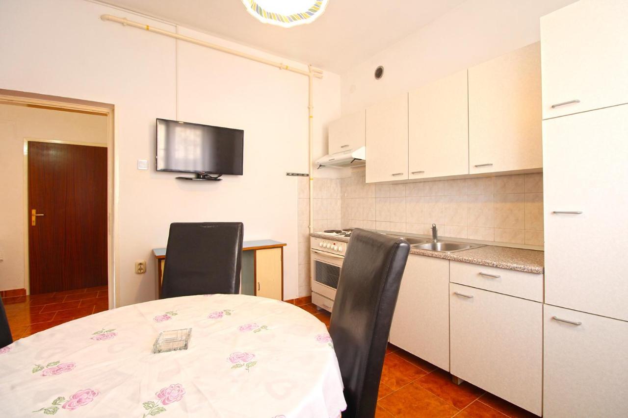 Apartments Valerija 847 Pula Dış mekan fotoğraf