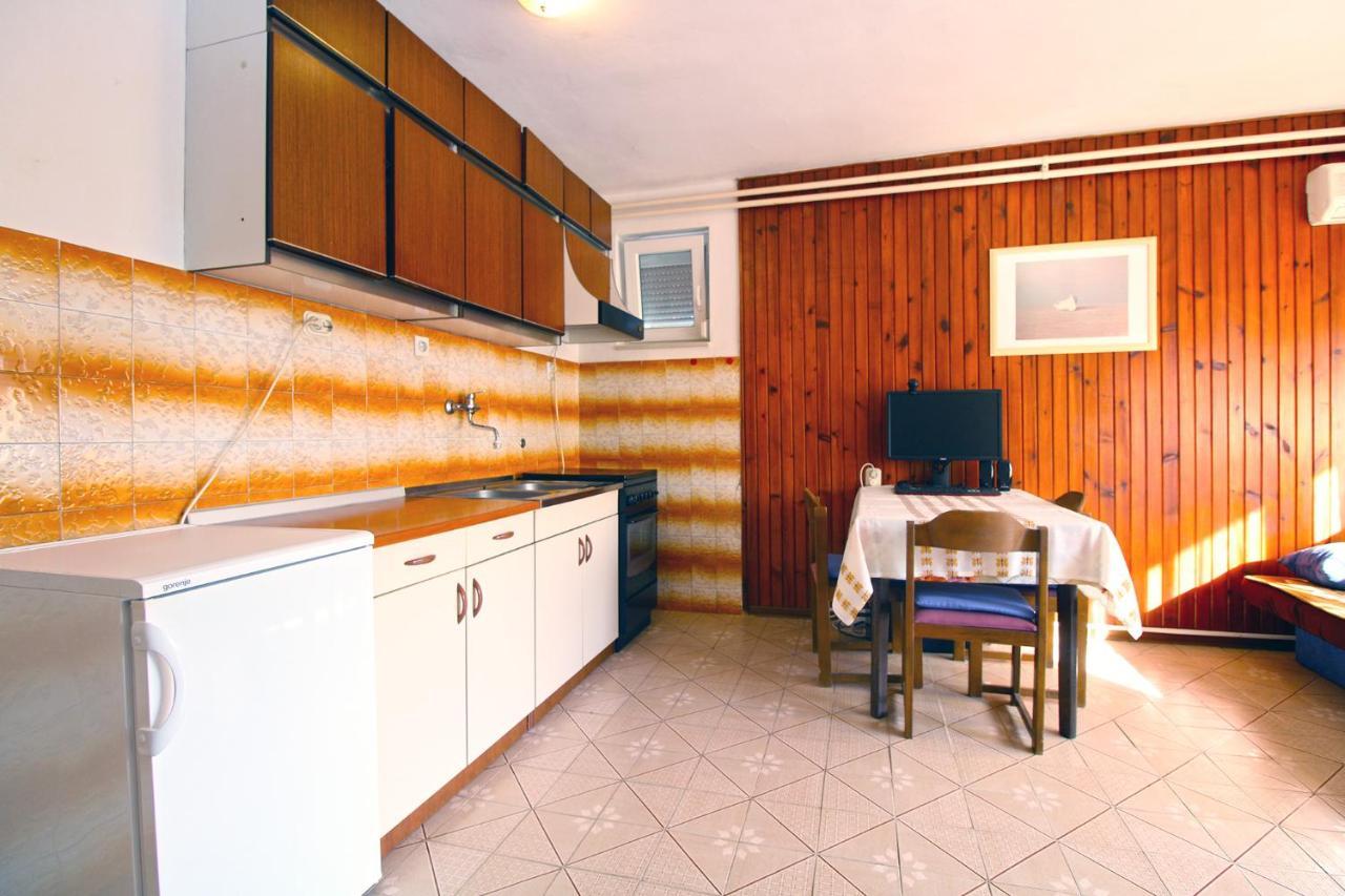 Apartments Valerija 847 Pula Dış mekan fotoğraf